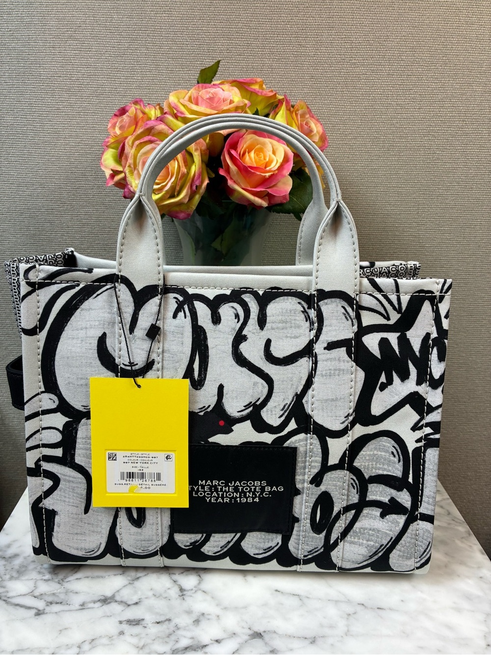Marc Jacobs The New York Iconic Landmark Tote Bag - Limited Release NWT - Picture 4 of 13